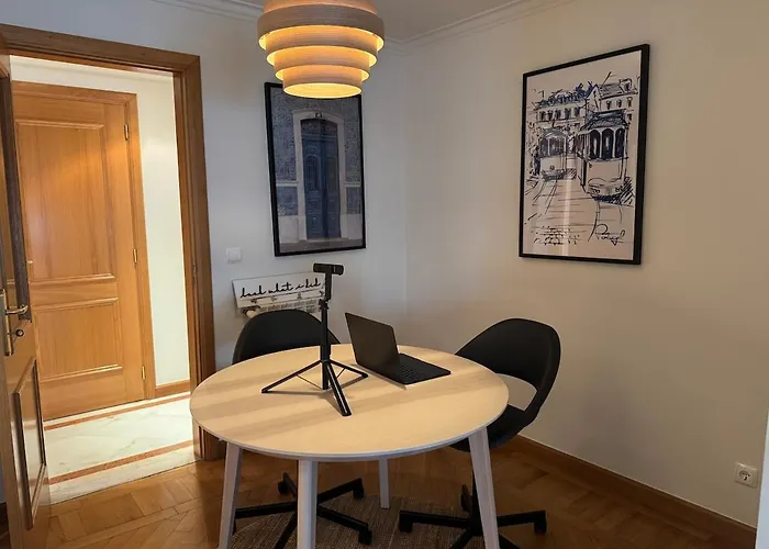 Blue Beachside Sea View Daire