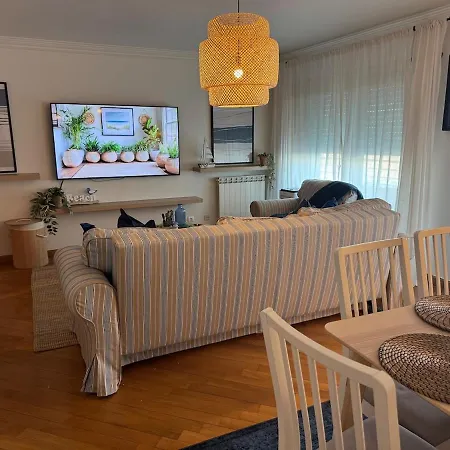 Blue Beachside Sea View קסקאיס