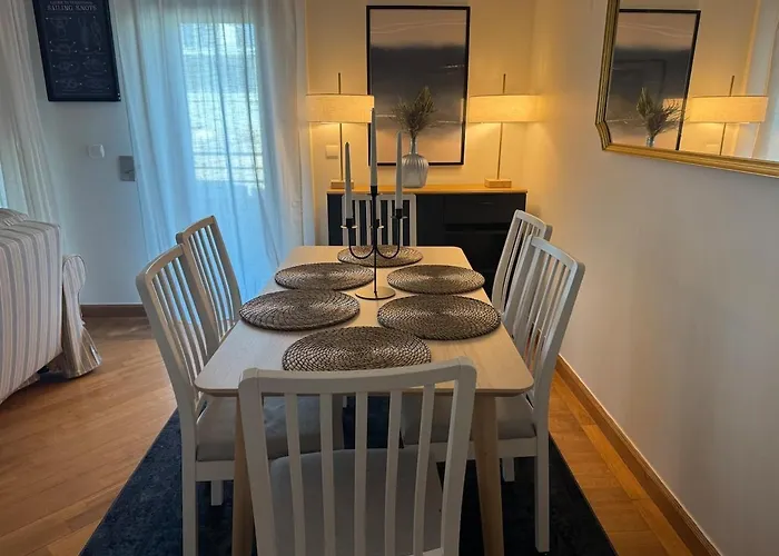 Blue Beachside Sea View كاسكايس