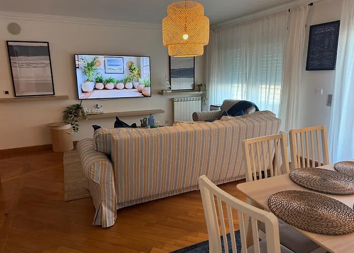 Blue Beachside Sea View كاسكايس